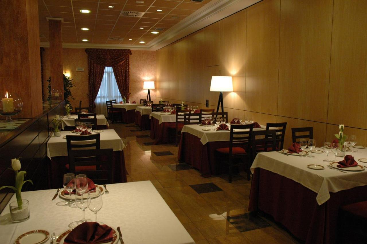 Hotel Andia Orcoyen Restaurant bilde